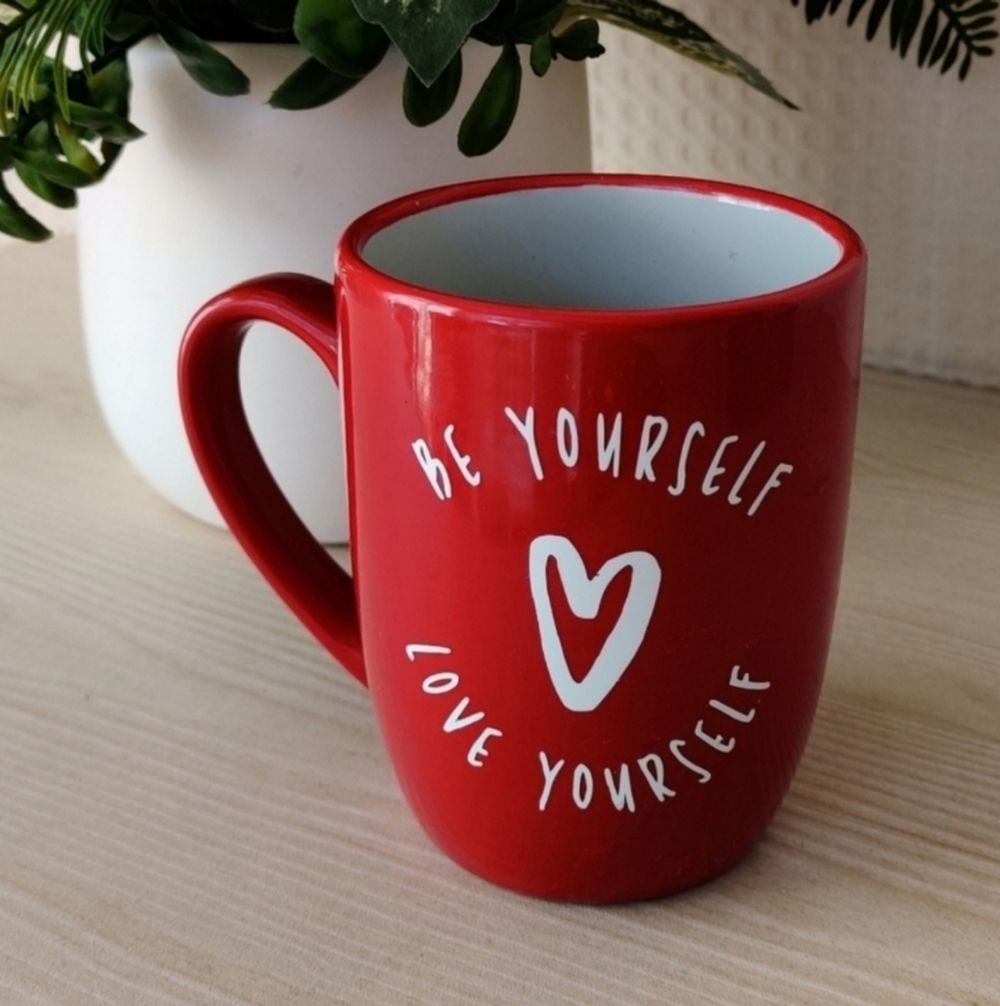 Royal Norfolk Red Mug, " Be Yourself, Love Yourself"